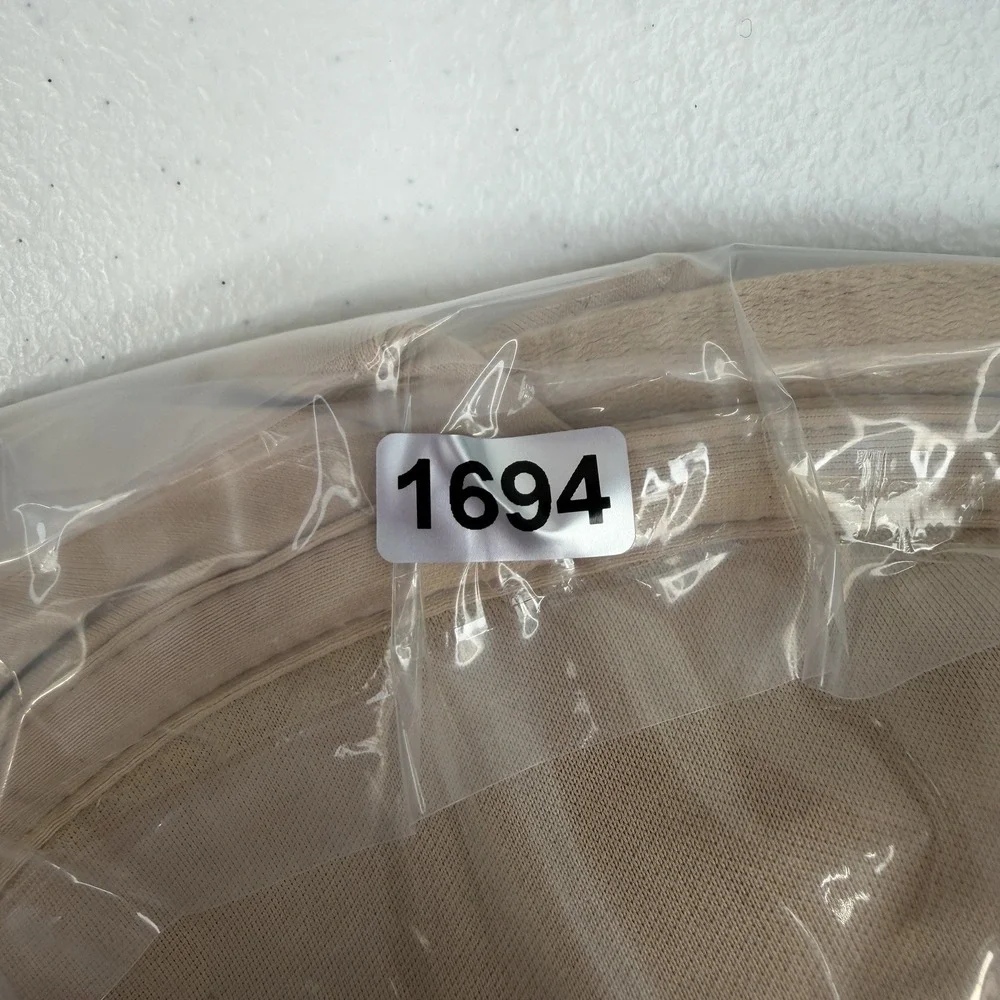 Bali 42DD Bra One Smooth U Ultra Light Shaping‎ Underwire 3439 Full Coverage Tan